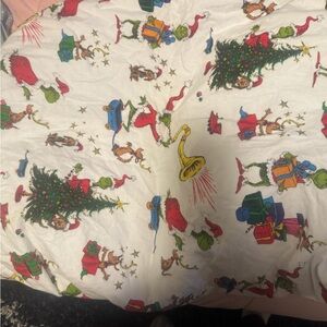 Pottery Barn Kids The Grinch Flannel Holiday Sheets - Red, Green, Blue